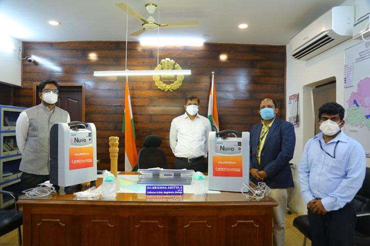 వైద్య సిబ్బంది సేవలు అభినందనీయం