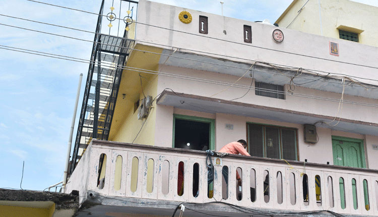 ఏసీబీకి చిక్కిన సర్వేయర్‌