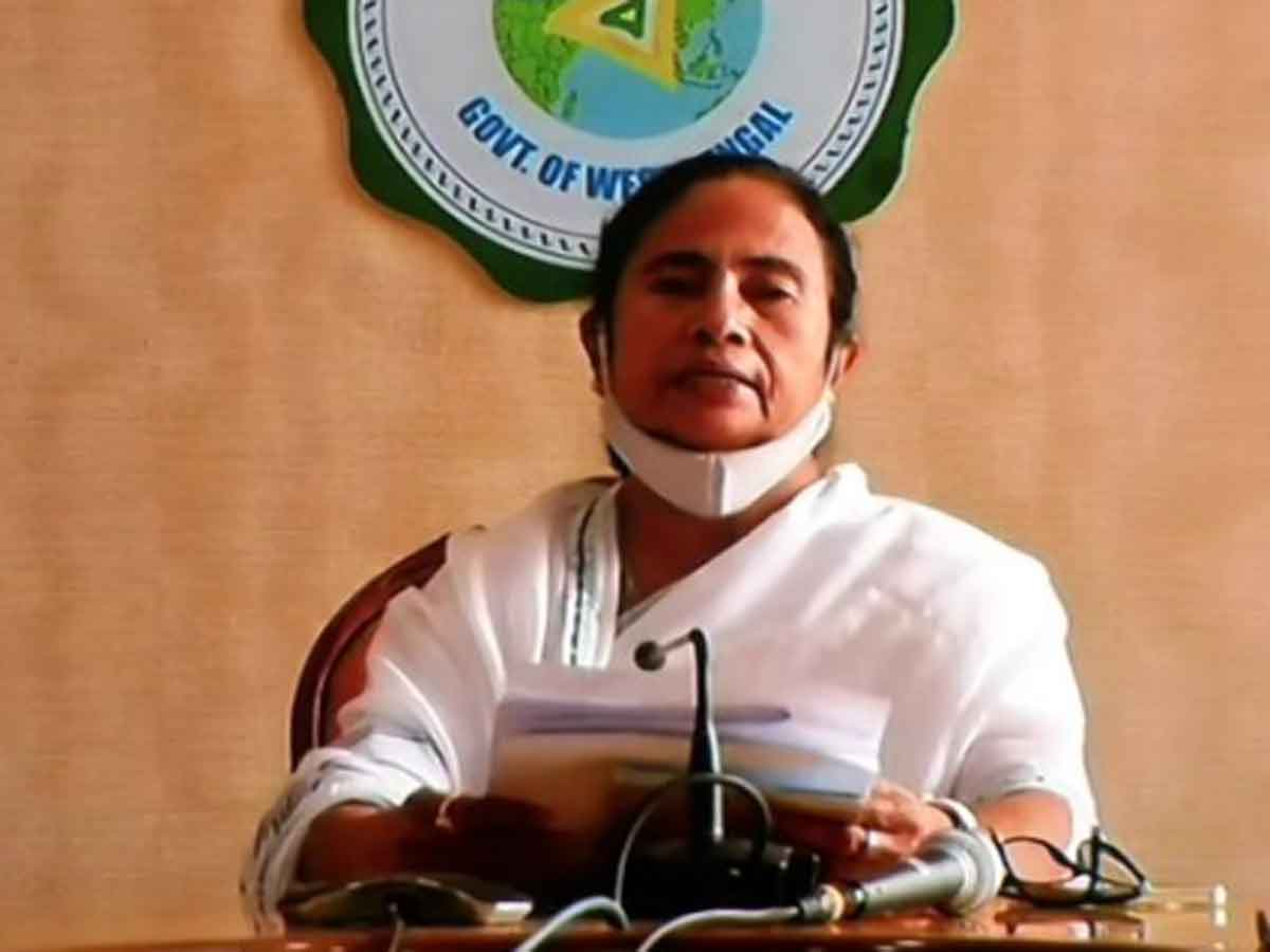 యూపీ నుంచి క‌రోనా మృతదేహాలు న‌ది ద్వారా బెంగాల్‌ చేరుతున్నాయి: మ‌మ‌త‌