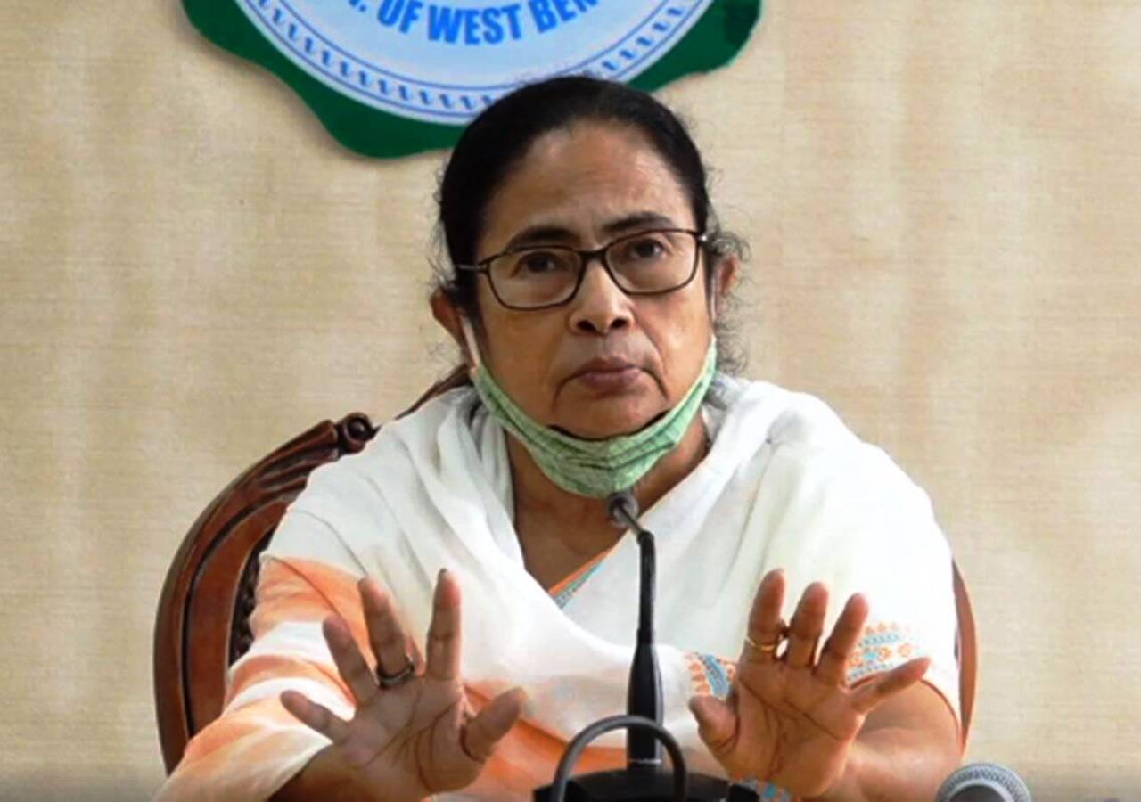 కంటతడి పెట్టిన మమతా బెనర్జీ.. ఎందుకంటే?