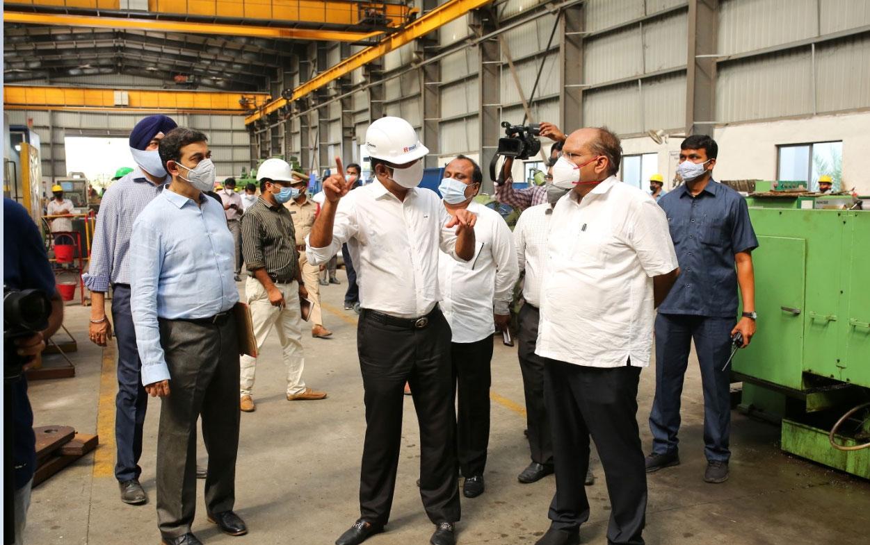 మెగా ఆక్సిజ‌న్ ప్లాంట్‌ను ప‌రిశీలించిన సీఎస్ సోమేశ్ కుమార్