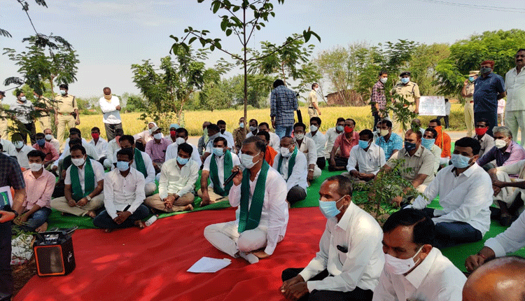 వరి నాటులో వెదజల్లే పద్ధతిని ప్రోత్సహించాలి: మంత్రి హ‌రీశ్