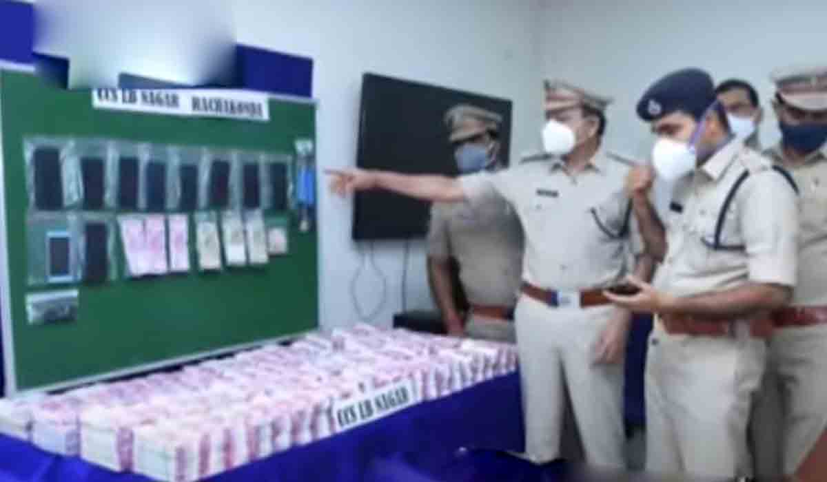 కొత్త మ‌లుపు తిరిగిన‌ రంగురాళ్ల చోరీ కేసు