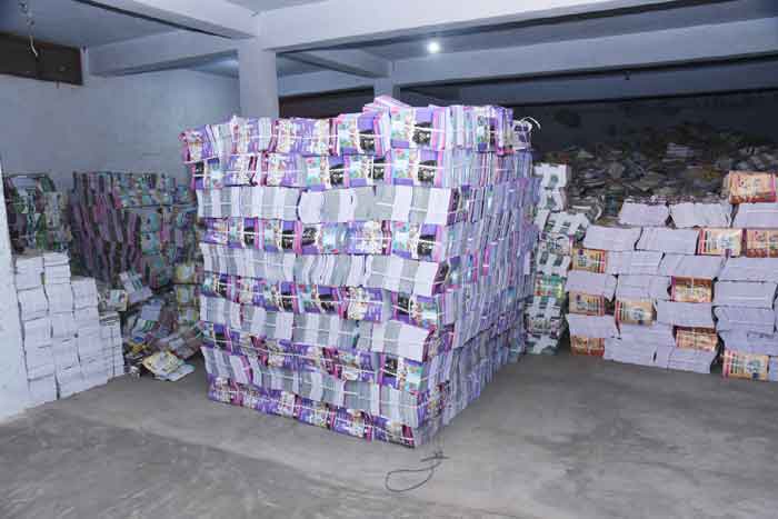 పుస్తకాలు వచ్చేశాయ్‌..