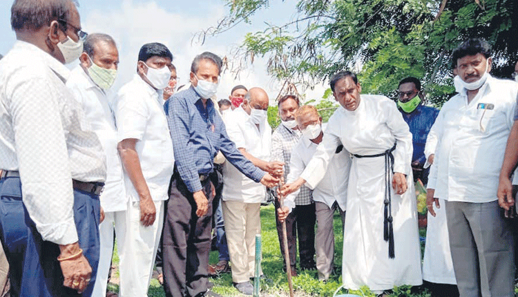 పల్లె, పట్టణ ప్రగతిని విజయవంతం చేద్దాం