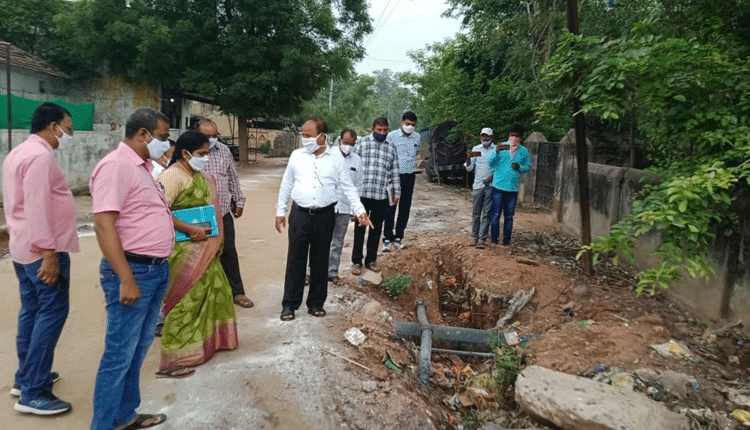 పారిశుధ్యంపై శ్రద్ధ పెట్టాలి