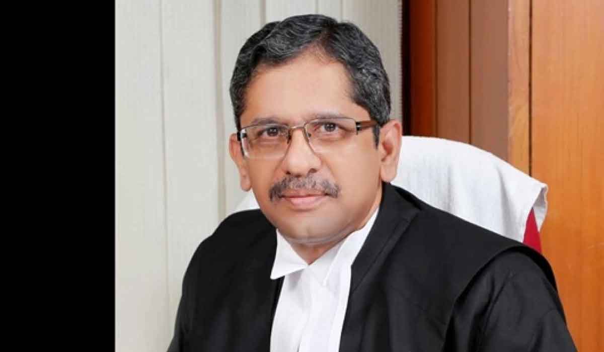 Kirloskar family dispute| కిర్లోస్క‌ర్ ఫ్యామిలీ వివాదం.. మ‌ధ్య‌వ‌ర్తిత్వానికి సీజేఐ ర‌మ‌ణ రెడీ