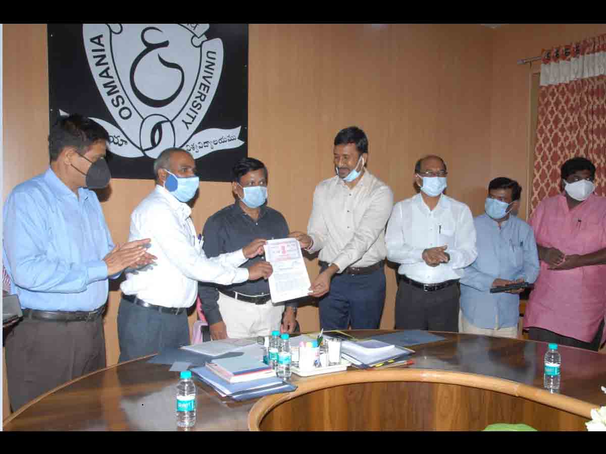 ఓయూ ఇంజినీరింగ్‌ కళాశాల అభివృద్ధికి సింగరేణి విరాళం