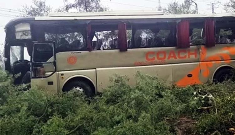 బలూచ్‌లో రోడ్డు ప్రమాదం 18 మంది మృతి..