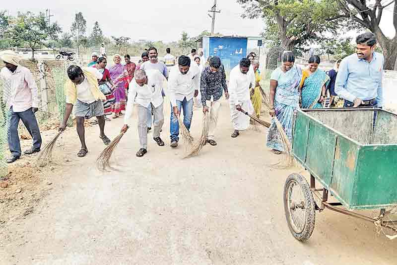 పల్లె పట్టణం ప్రగతి మెరిసేలా..
