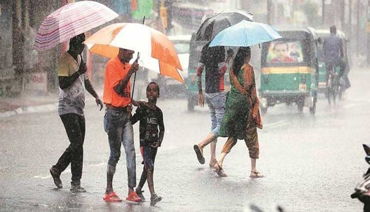 రుతుప‌వ‌నాల ఎఫెక్ట్‌: కేర‌ళ‌లో విస్త‌రిస్తున్న వ‌ర్షాలు