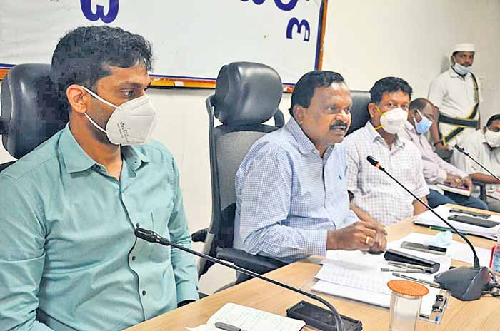 కొత్త చట్టాన్ని పక్కాగా అమలు చేయాలి