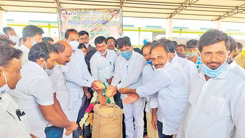 కాంగ్రెస్‌ హయంలోనే కరెంట్‌ కష్టాలు
