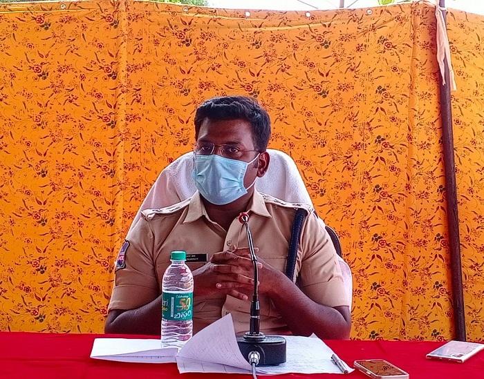 ప్రజా సంబంధాలు పెంచుకోవాలి