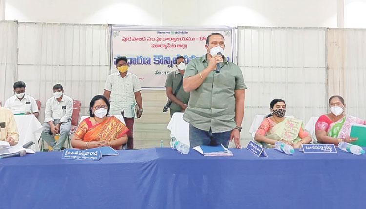 మున్సిపాలిటీ సమగ్రాభివృద్ధికి కృషి