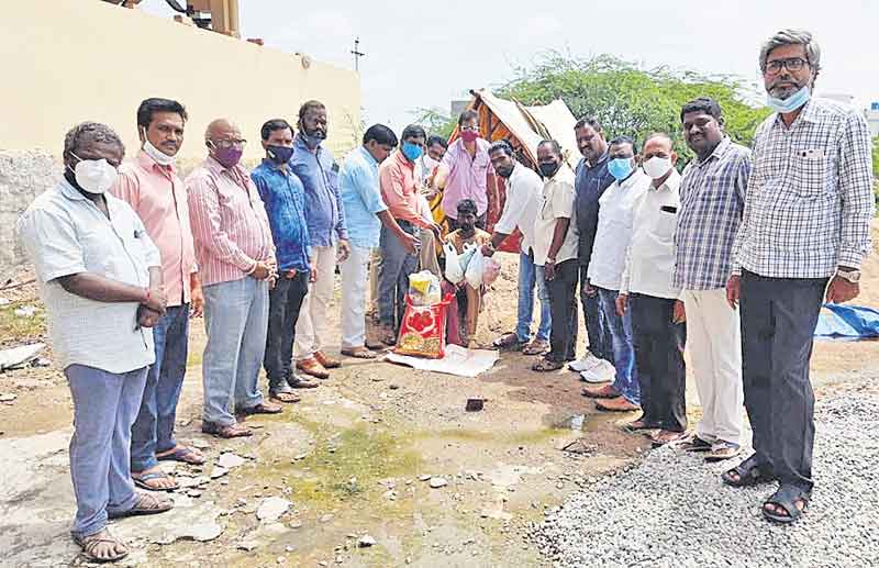 నిరుపేదలకు సేవ చేసేందుకే సేవా సమితి