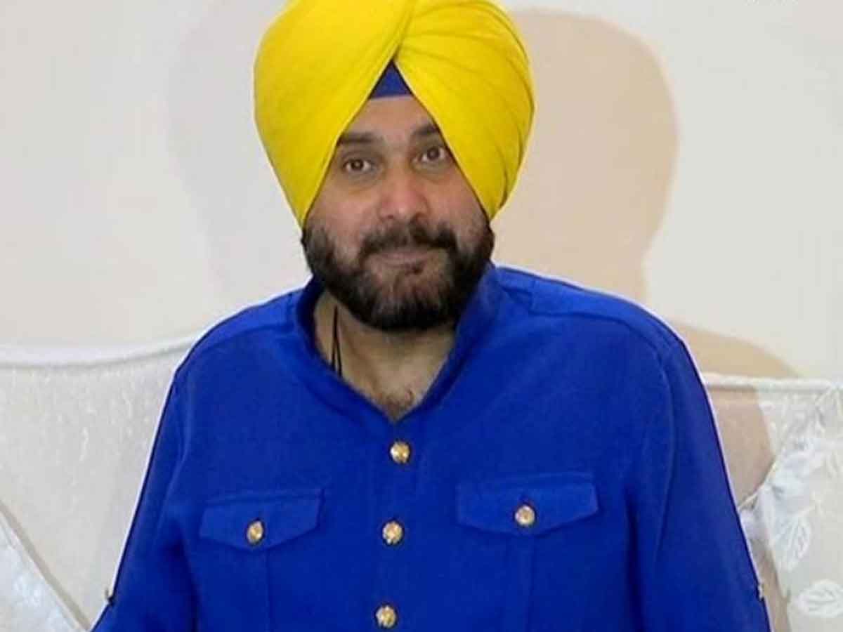 ఢిల్లీకి సిద్ధు.. రేపు రాహుల్‌, ప్రియాంక గాంధీతో భేటీ