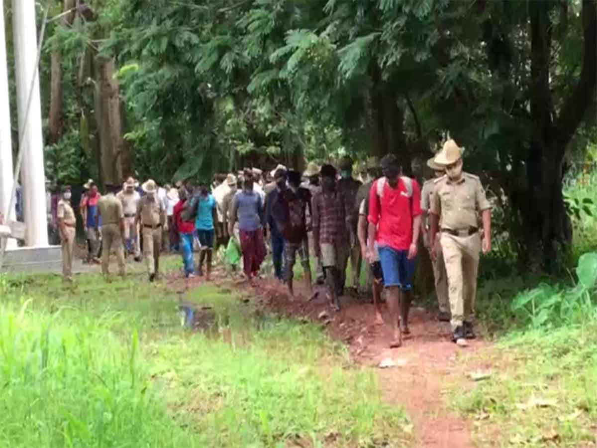 క‌ర్ణాట‌క‌లో 38 మంది శ్రీలంక‌న్ల అరెస్ట్‌