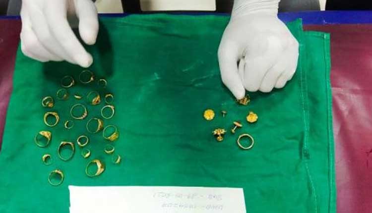 పోలీసుల‌కు చిక్కొద్ద‌ని బంగారం మింగిన దొంగ‌..!