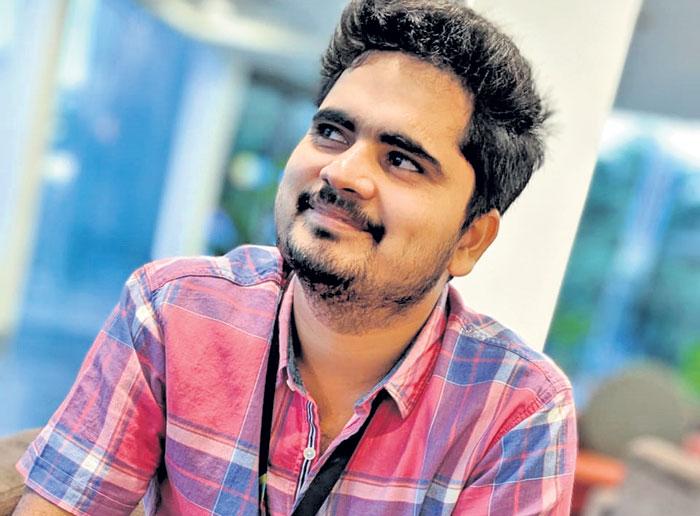 గిరిజన బిడ్డకు రూ.28 లక్షల వార్షిక ప్యాకేజీ