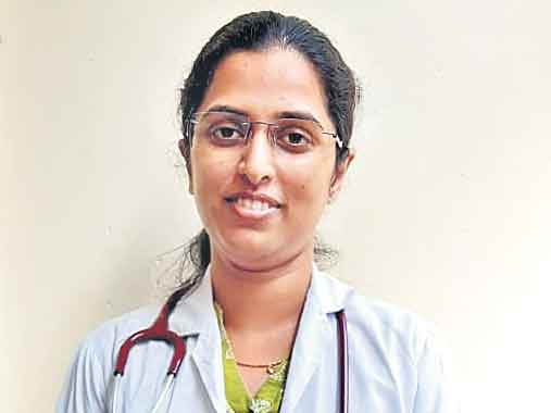 బోధన్‌ వైద్యురాలికి ఎయిమ్స్‌ ఎంట్రన్స్‌లో ఫస్ట్‌ ర్యాంక్‌