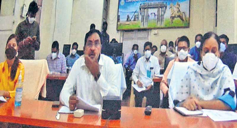 ప్రతి పల్లె పచ్చగుండాలి..