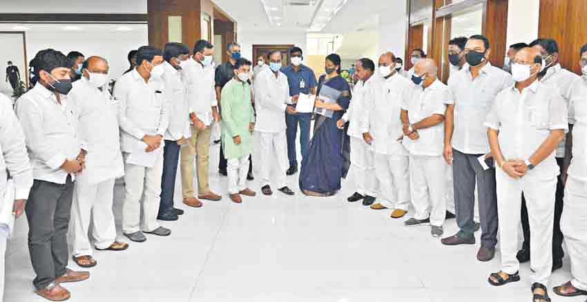 వికారాబాద్‌ జిల్లాలో వైద్య కళాశాల ఏర్పాటు చేయాలి