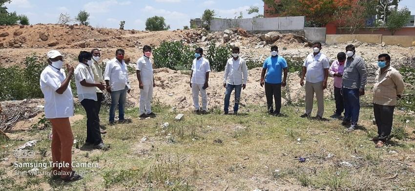 ప్రభుత్వ స్థలాన్ని కబ్జా కానివ్వం