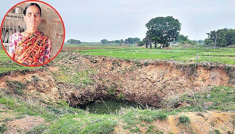 మ‌హిళ ఆత్మ‌హ‌త్య‌: న‌డుముకు రాయి క‌ట్టుకుని బావిలో దూకి..!