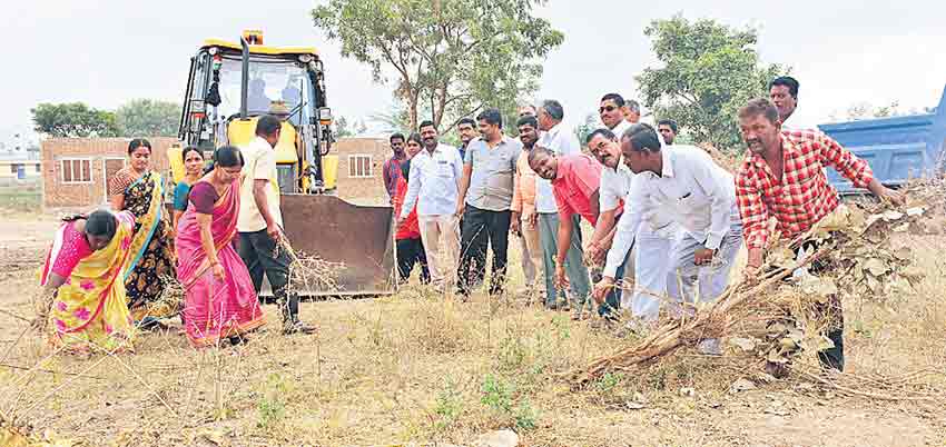 జిల్లా వ్యాప్తంగా 30 లక్షల మొక్కలు నాటేలా ప్రణాళిక