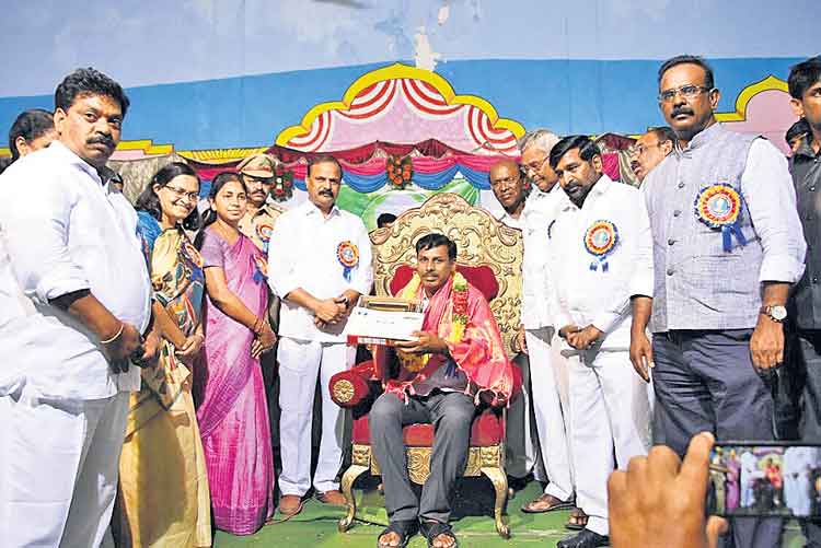 హరిత ప్రేమికుడు..