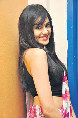 నాని సినిమాలో అదా