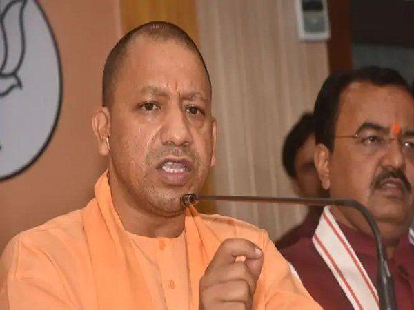 యూపీ బీజేపీలో ముస‌లం : యోగి వ‌ర్సెస్ మౌర్య‌