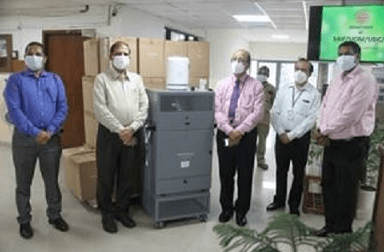 ఎయిర్ ప్యూరిఫైయర్లను విరాళంగా ఇవ్వనున్న మోలేకులే, పంజాబ్ యూనివర్సిటీ