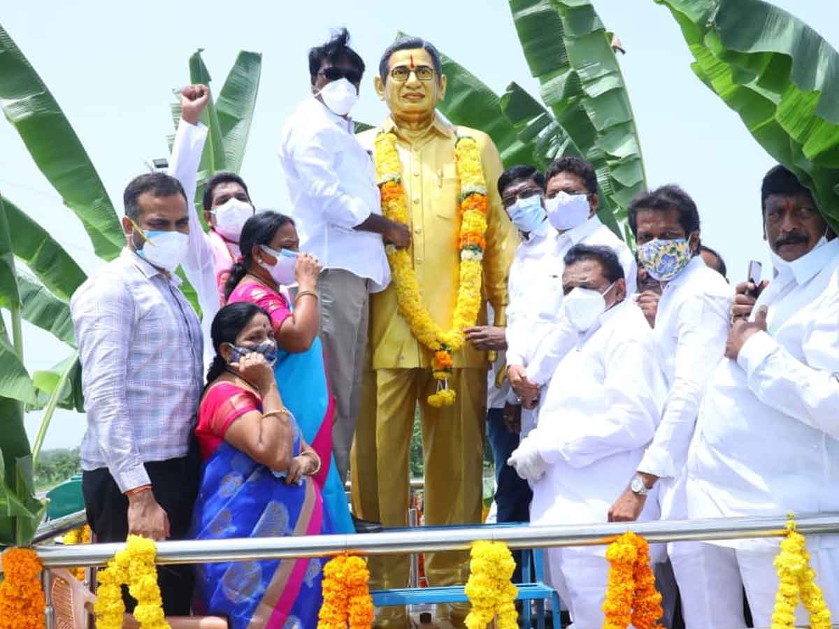 జయశంకర్‌ సార్‌ చరిత్రలో నిలిచిపోతారు