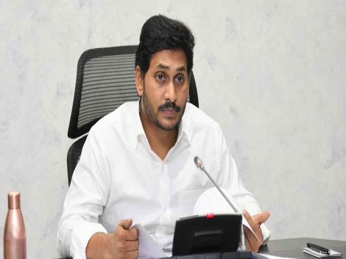 ప్రాణ నష్టం ఉండకుండా చర్యలు తీసుకోవాలి : ఏపీ సీఎం