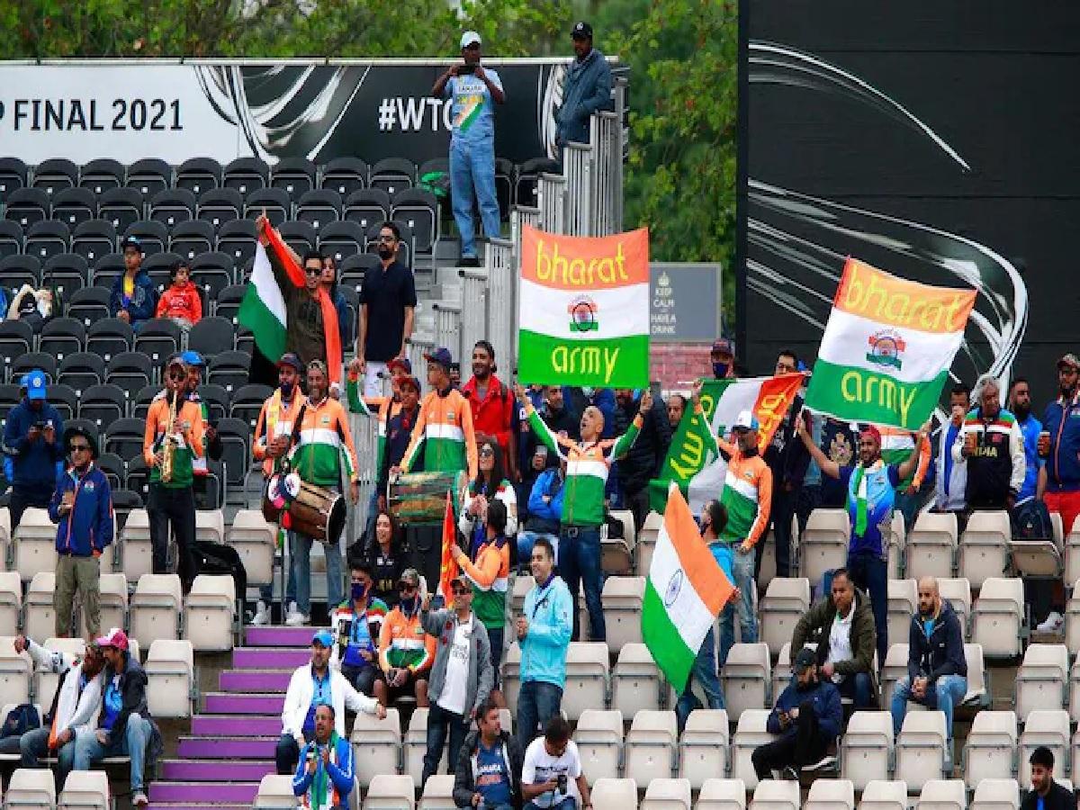 స్పెష‌ల్ సాంగ్‌తో కోహ్లిని చీర్ చేసిన భార‌త్ ఆర్మీ.. వీడియో