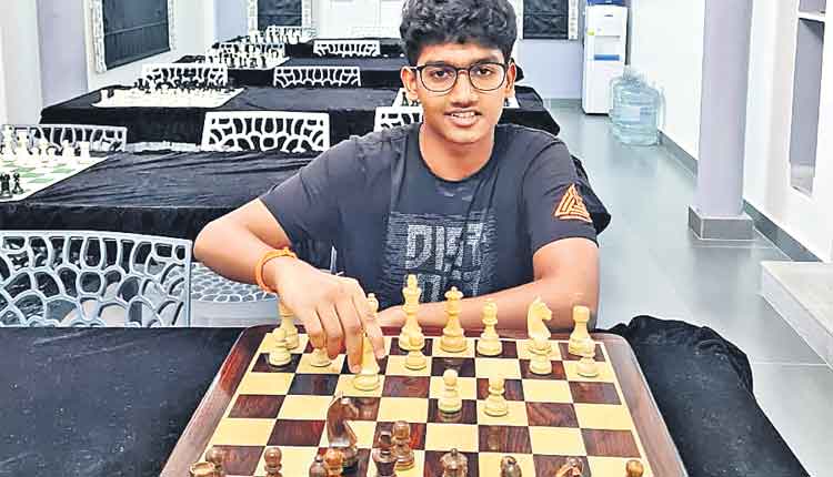 చాంప్‌ ప్రణీత్‌