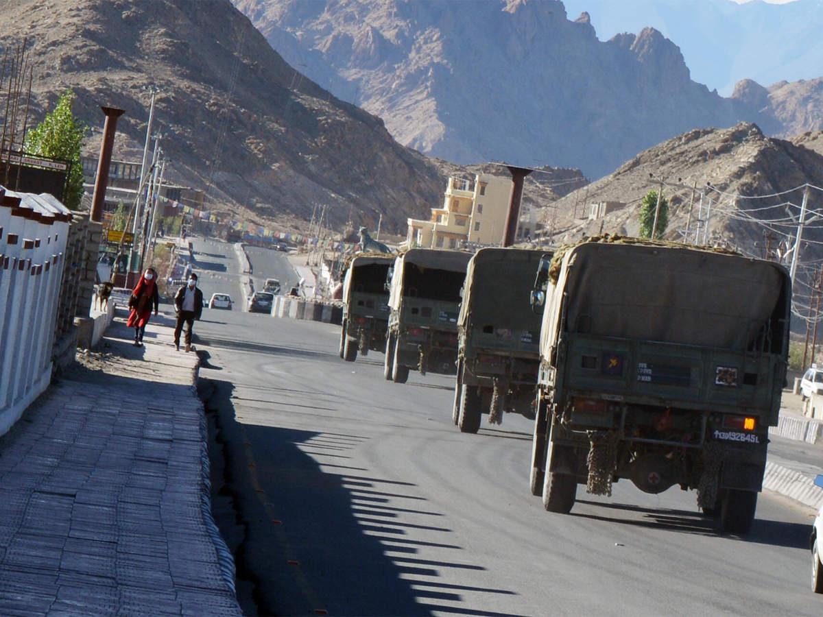 బ్లూమ్‌బ‌ర్గ్ నివేదిక : చైనా సరిహ‌ద్దుల్లో భార‌త్ అద‌న‌పు బ‌ల‌గాల మోహ‌రింపు