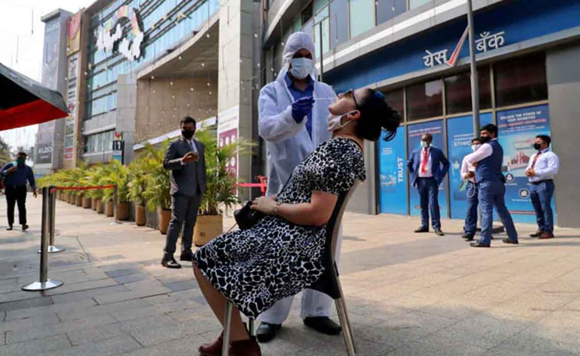 3 నెల‌ల త‌ర్వాత‌.. 50 వేల లోపు పాజిటివ్ కేసులు