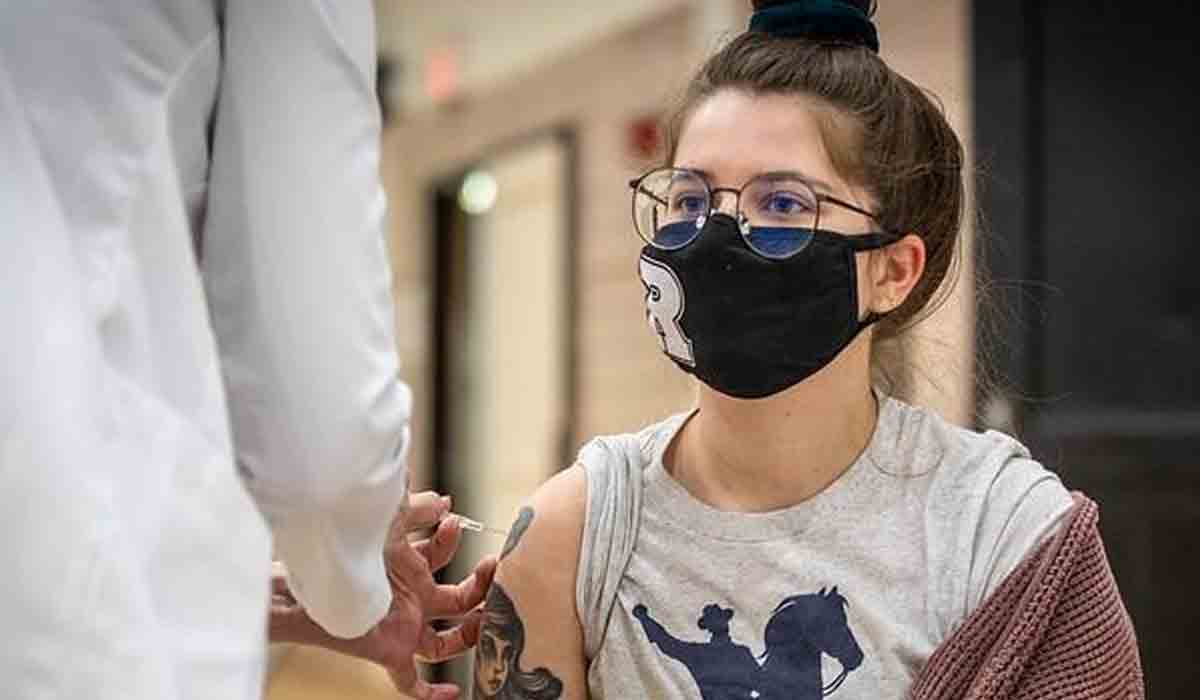 తెలంగాణలో జూలై 1 నుండి అందరికీ టీకాలు