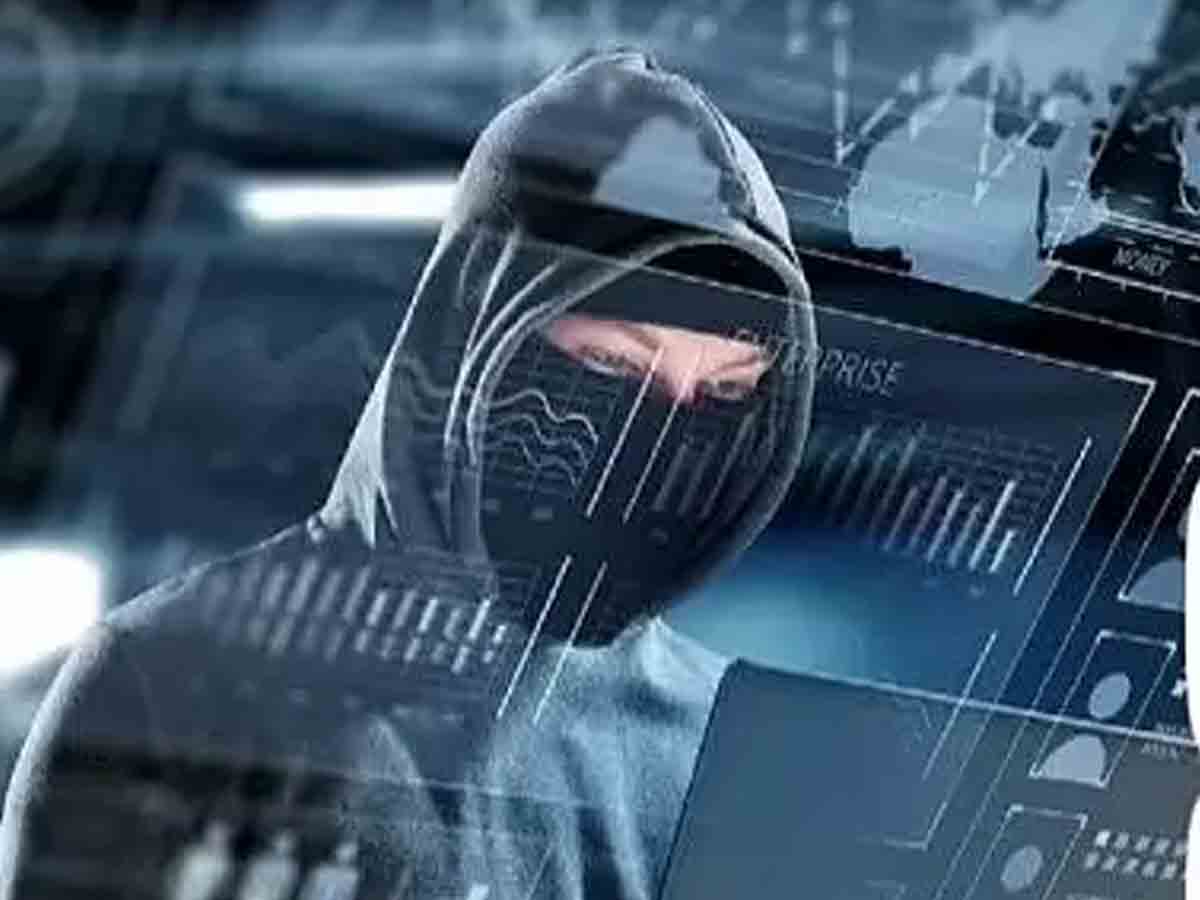 బ‌జాజ్ ఫైనాన్స్ రుణం పేరుతో వ్య‌క్తికి టోక‌రా