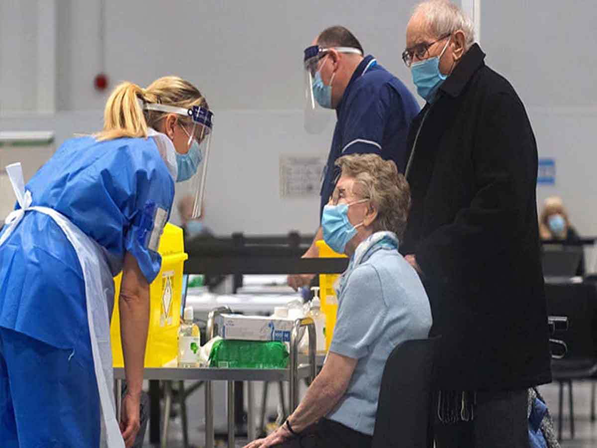 రెండు డోసులు తీసుకుంటే.. డెల్టా డేంజ‌ర్ ఉండ‌దు !