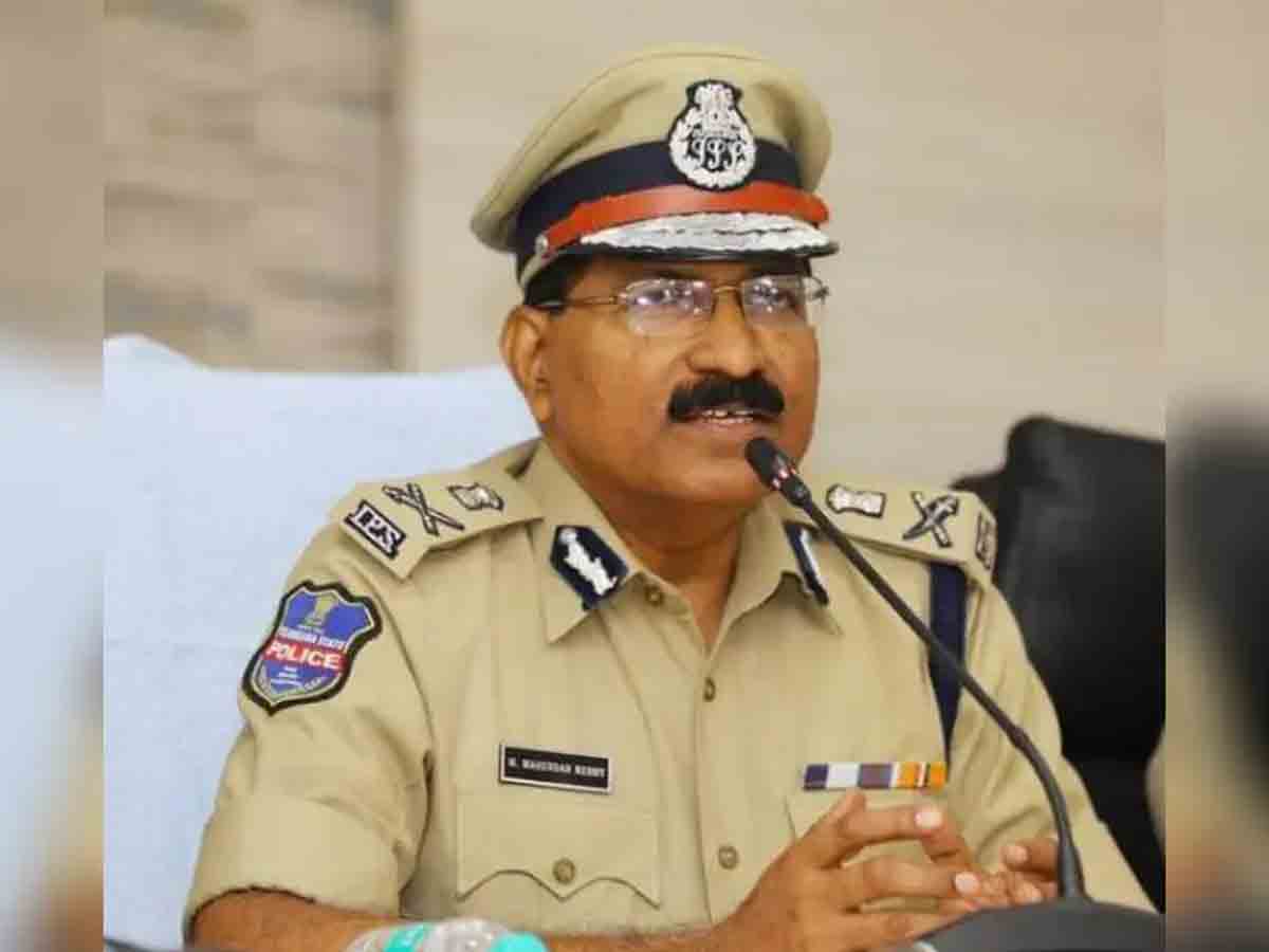 రైతు వ్య‌తిరేక చ‌ర్య‌ల అంతానికి ఏక‌మౌదాం : డీజీపీ మ‌హేంద‌ర్‌రెడ్డి