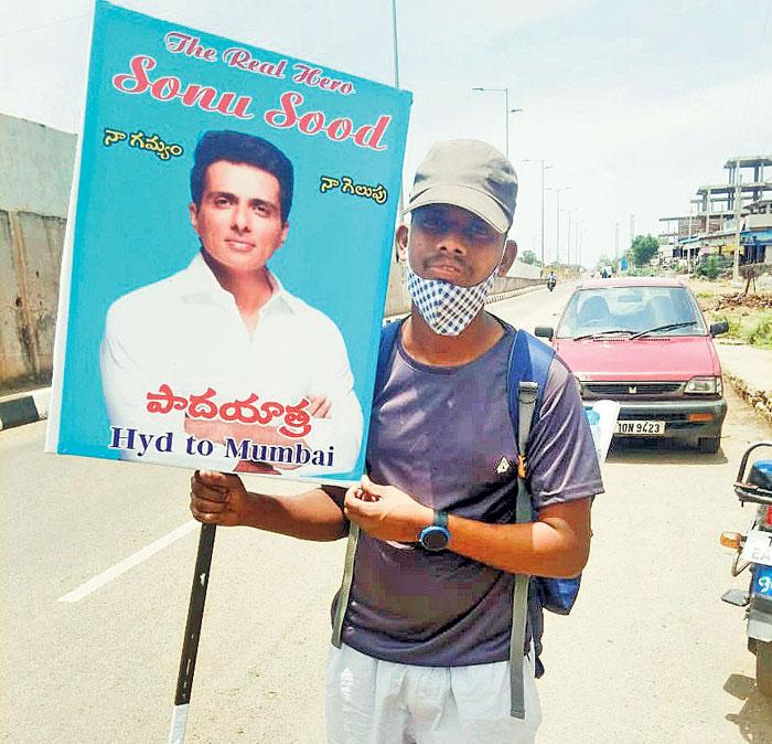 సోనూసూద్ను కలిసేందుకు ముంబైకి పాదయాత్ర