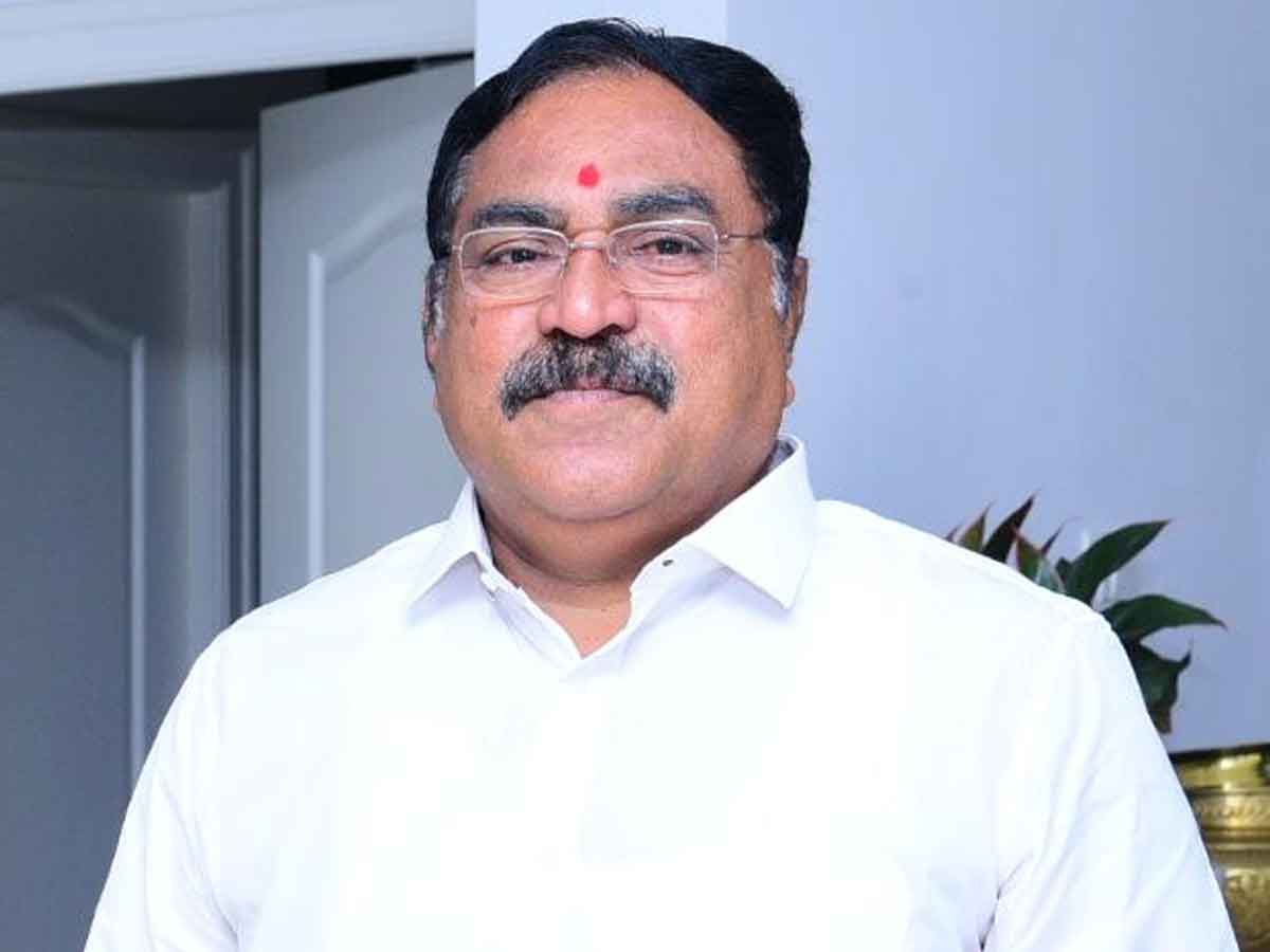 రోడ్డు ప్రమాద ఘటనపై మంత్రి ఎర్రబెల్లి దిగ్భ్రాంతి