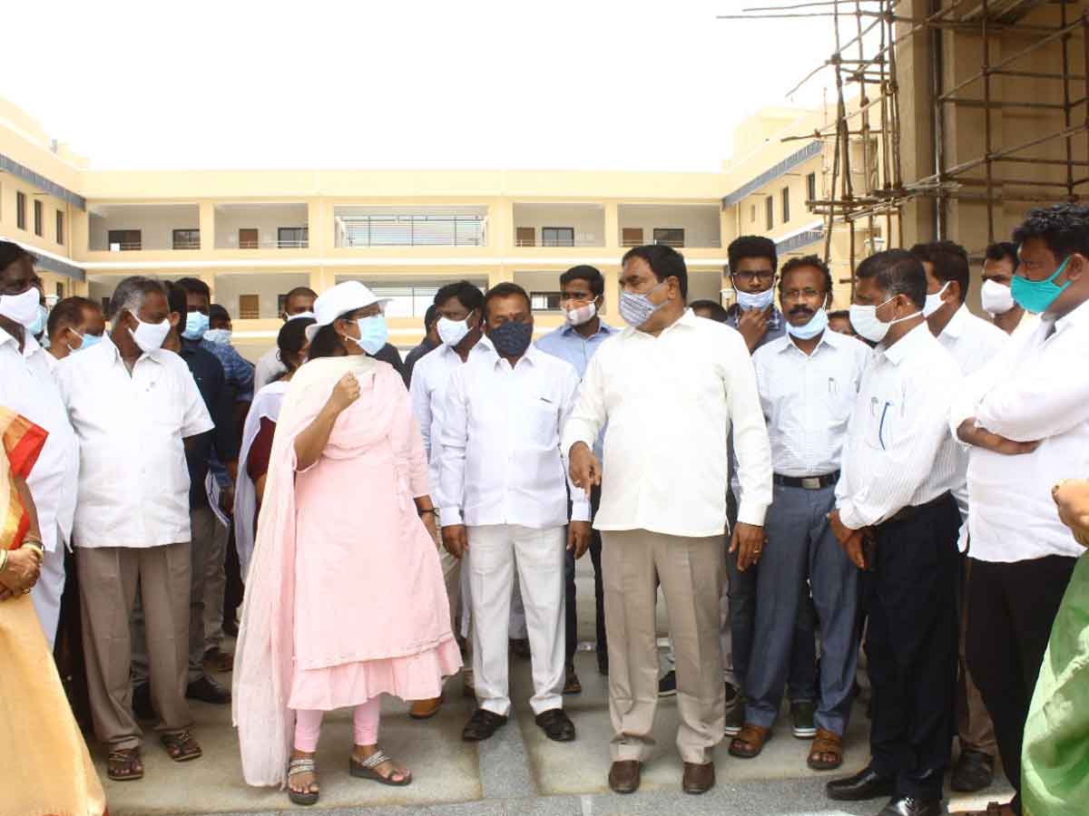 అసంపూర్తి పనులు సత్వరమే పూర్తి చేయాలి