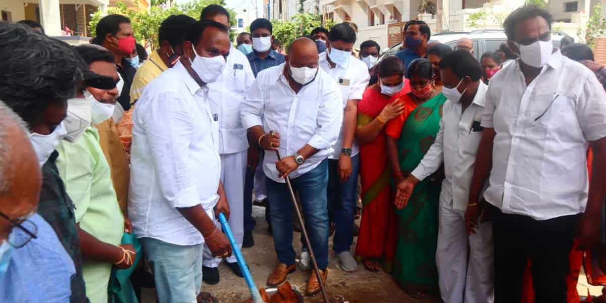 విమర్శలకు అభివృద్ధితోనే సమాధానం : మంత్రి గంగుల