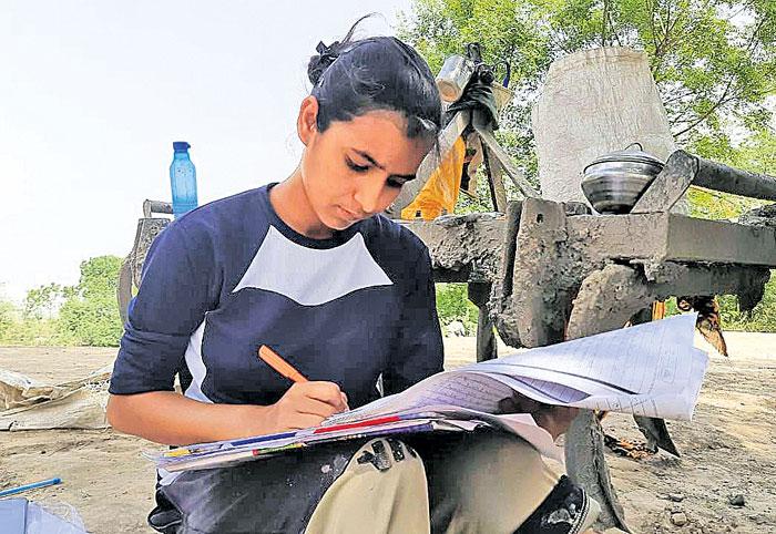 కూలీగా మారిన అంతర్జాతీయ అథ్లెట్‌