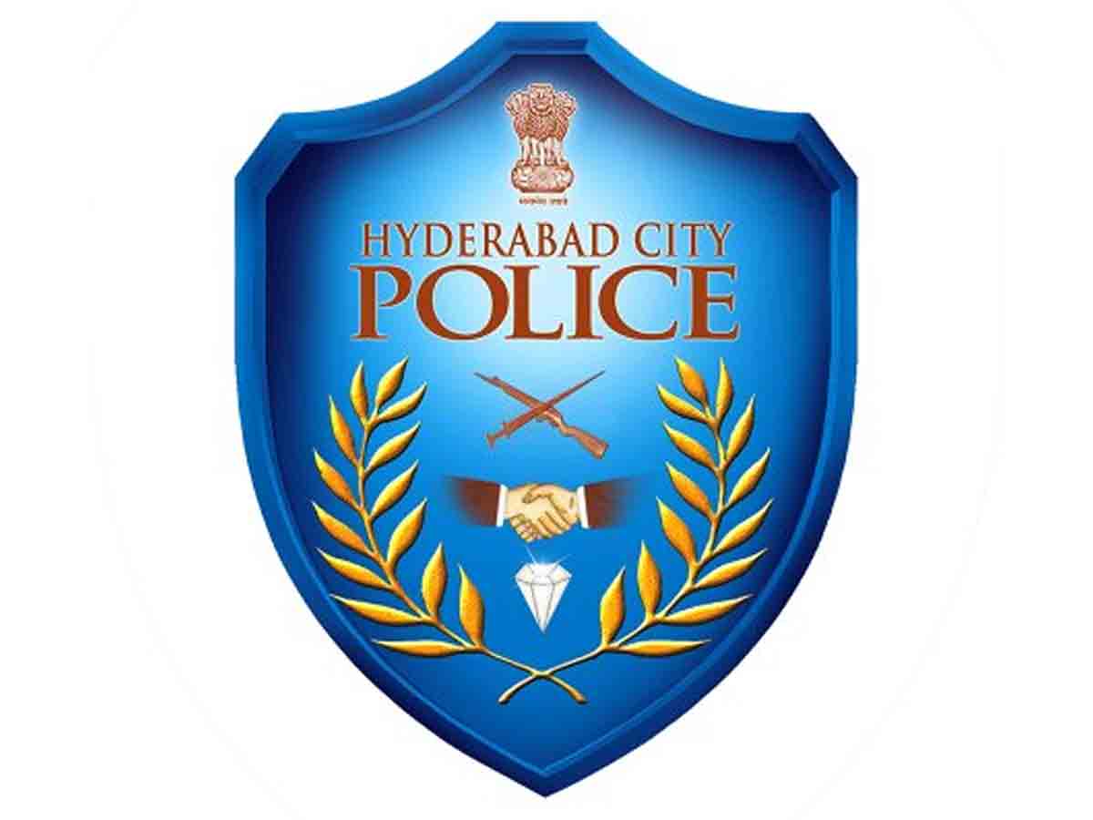 సీఎం కేసీఆర్‌పై అస‌భ్య వ్యాఖ్య‌లు.. వ్య‌క్తిపై కేసు న‌మోదు